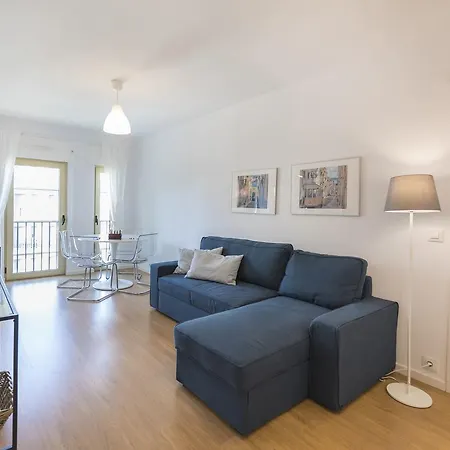 Cozy Central * Lisbon